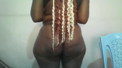 honey_beb online show from 09/16/25, 07:42