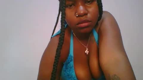 honey_beb online show from 11/07/25, 06:46