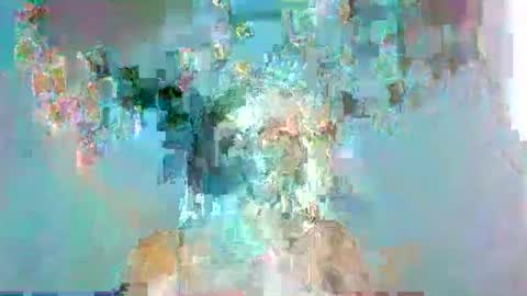 Snapshot of honey_bug2 chatting on 10/22/25, 03:18 Queen online show from 10/22/25, 03:18