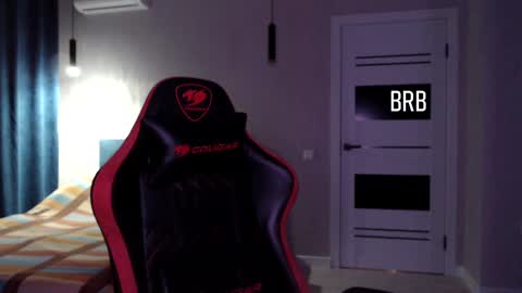 Wolfy online show from 02/18/25, 09:09