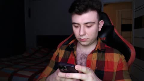 Wolfy online show from 02/19/25, 08:52