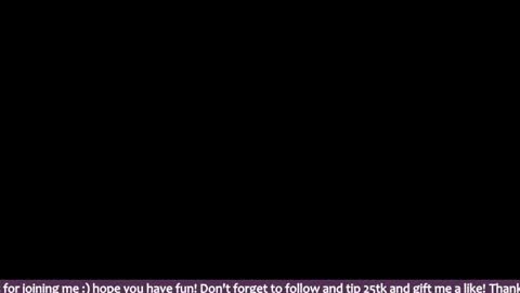 Snapshot of honey_hoe chatting on 03/18/26, 04:26 Lau online show from 03/18/26, 04:26