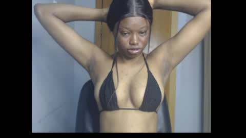Snapshot of honey_juicydoll chatting on 07/06/26, 07:16 Sonia online show from 07/06/26, 07:16
