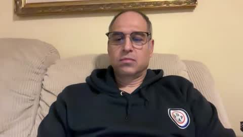 honey_man14 online show from 10/30/25, 01:07