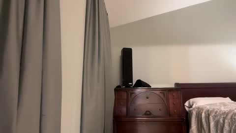 honey_man14 online show from 05/23/26, 12:42