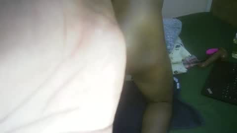 Snapshot of honey_nubia0 chatting on 11/30/25, 11:25 honey_nubia0 online show from 11/30/25, 11:25