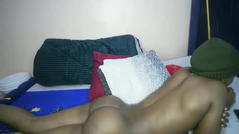 honey_nubia0 online show from 02/19/26, 03:41