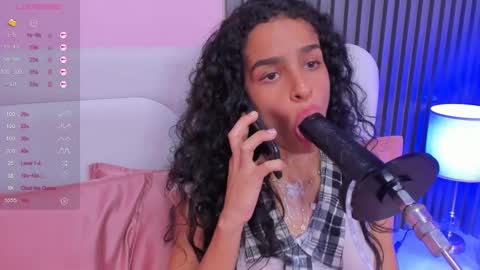 honey_sofii_ online show from 03/02/25, 05:58