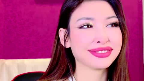 Snapshot of honey_yani chatting on 12/04/24, 01:58 yani online show from 12/04/24, 01:58