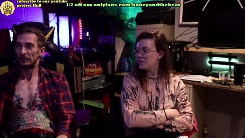 Honey and Bear online show from 02/04/25, 06:25