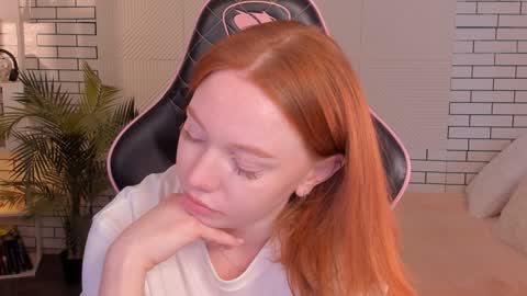 honeyautumn online show from 12/04/24, 06:00