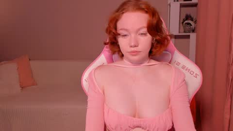 honeyautumn online show from 12/27/24, 12:07