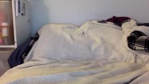 Snapshot of honeydewdomme chatting on 01/26/25, 05:56 Honeydew Domme online show from 01/26/25, 05:56