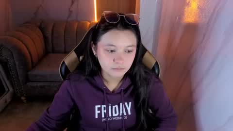 Snapshot of honeydoll_tf chatting on 06/18/26, 01:04 honeydoll_tf online show from 06/18/26, 01:04
