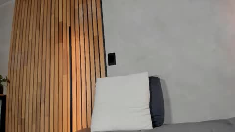 Sofia independent model online show from 01/11/26, 11:48