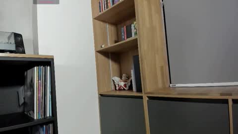 Sofia independent model online show from 02/18/26, 11:50