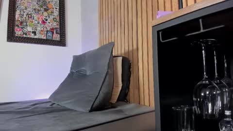 Sofia independent model online show from 02/19/26, 11:50