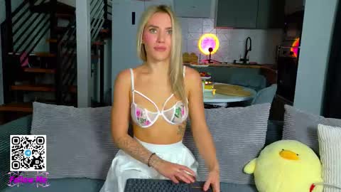 Alina online show from 09/14/25, 03:00