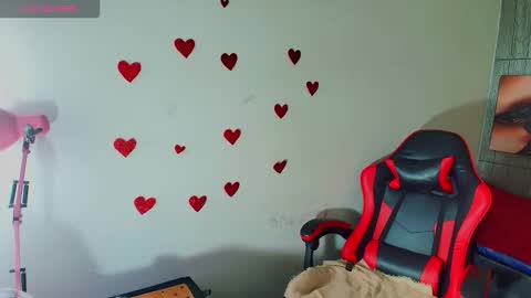 HONEY LUXE online show from 02/22/26, 04:24