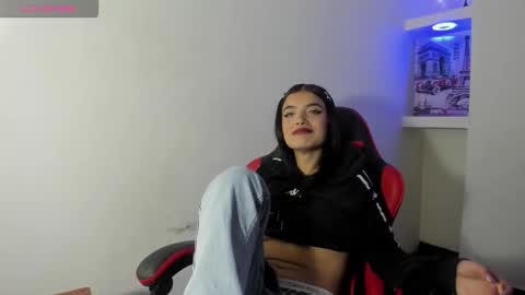 HONEY LUXE online show from 03/27/26, 04:18