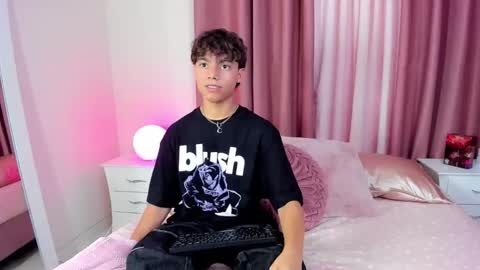 honeymoon_sariel online show from 11/13/25, 08:41