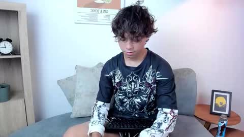 honeymoon_sariel online show from 02/06/26, 01:47