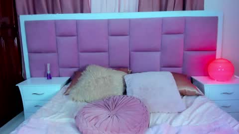 Snapshot of honeymoon_sariel chatting on 05/24/26, 01:38 honeymoon_sariel online show from 05/24/26, 01:38