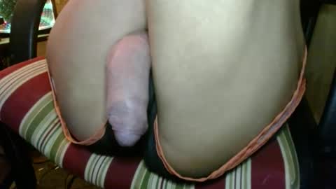 Honeysuckle online show from 11/07/25, 04:12