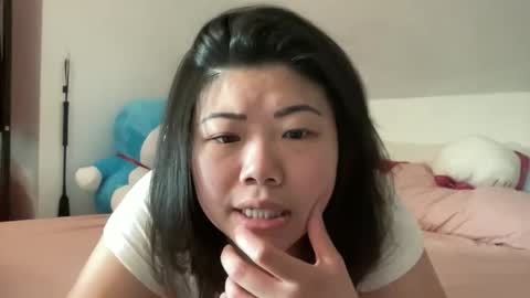 Snapshot of honeysunshineneko chatting on 04/02/26, 01:53 HoneySunshineNeko online show from 04/02/26, 01:53