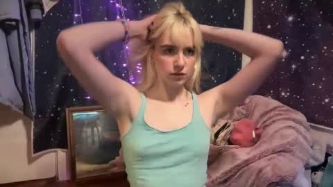 Emi Rose online show from 02/25/25, 04:57