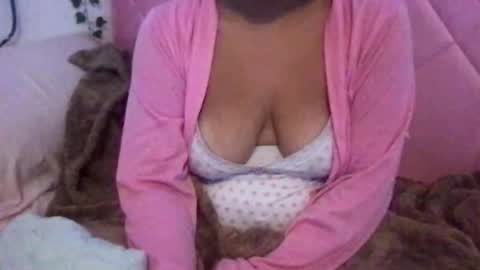 honeyyy89 online show from 05/16/26, 12:26