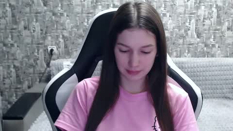 Nancy online show from 12/16/24, 12:06