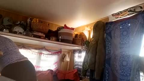 hoodoou online show from 03/12/26, 12:28