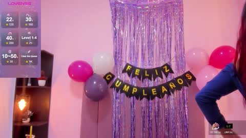 holly online show from 11/01/25, 08:44