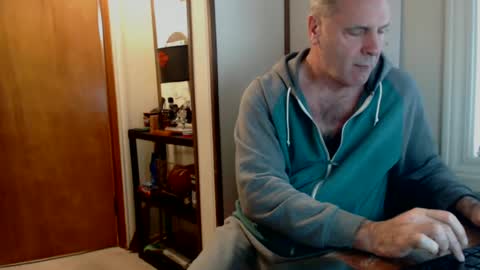 Jayson online show from 01/08/25, 02:14