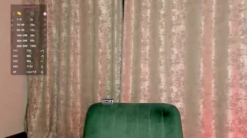 Snapshot of hoot_owl_cb chatting on 12/07/24, 09:11 Karina online show from 12/07/24, 09:11