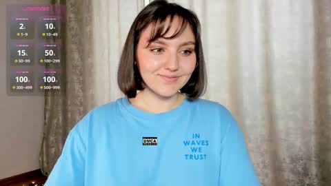 Snapshot of hoot_owl_cb chatting on 03/01/25, 01:11 Karina online show from 03/01/25, 01:11