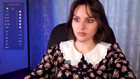 Snapshot of hoot_owl_cb chatting on 09/11/25, 02:33 Karina online show from 09/11/25, 02:33