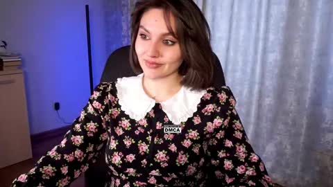 Snapshot of hoot_owl_cb chatting on 10/02/25, 02:51 Karina online show from 10/02/25, 02:51