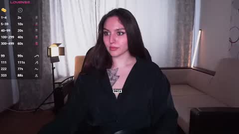 Snapshot of hoot_owl_cb chatting on 07/23/26, 11:46 Karina online show from 07/23/26, 11:46
