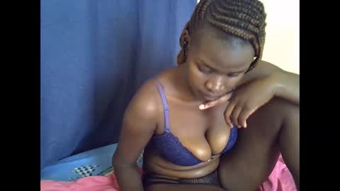 hope_terry online show from 03/01/25, 12:12