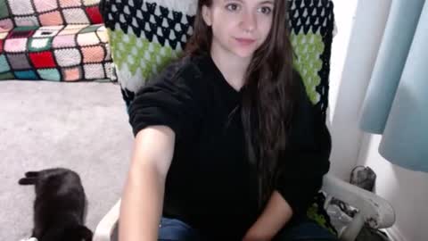 Snapshot of hope_xo chatting on 07/18/26, 10:24 Hope online show from 07/18/26, 10:24
