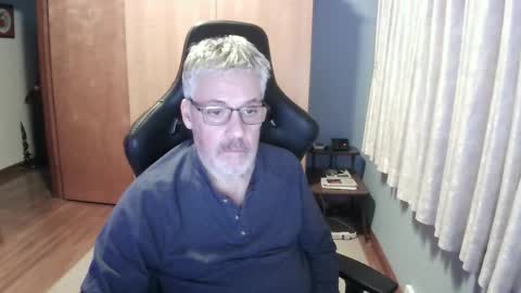 horndoggy online show from 12/17/25, 10:05