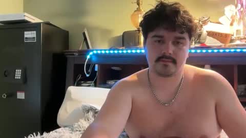 Snapshot of horneenbored chatting on 01/17/26, 10:13 horneenbored online show from 01/17/26, 10:13