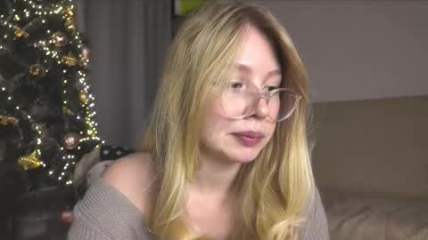 Audrey online show from 12/18/25, 01:33