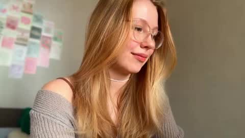 Audrey online show from 04/17/26, 02:36