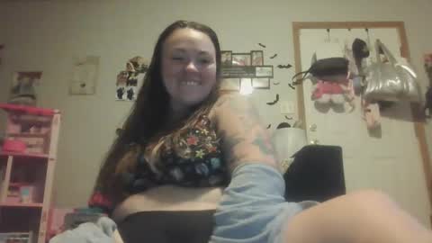 Snapshot of horneygirl88ddd chatting on 10/09/25, 03:21 horneygirl88ddd online show from 10/09/25, 03:21