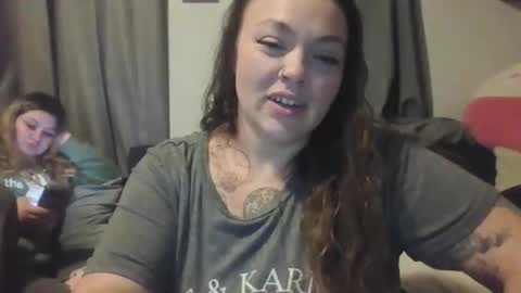 Snapshot of horneygirl88ddd chatting on 10/15/25, 04:56 horneygirl88ddd online show from 10/15/25, 04:56