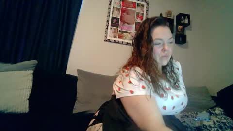 Snapshot of horneygirl88ddd chatting on 02/02/26, 11:36 horneygirl88ddd online show from 02/02/26, 11:36