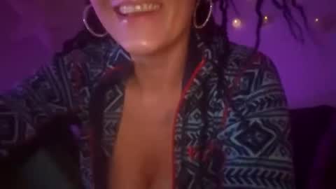 horneymomnextdoor online show from 04/05/26, 08:39